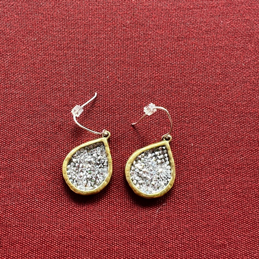 Waxing poetic Kristal Teardrop Earrings